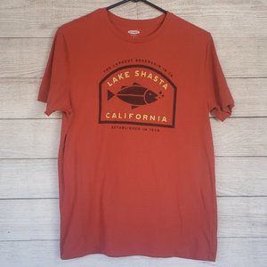 Old Navy lake Shasta California tee